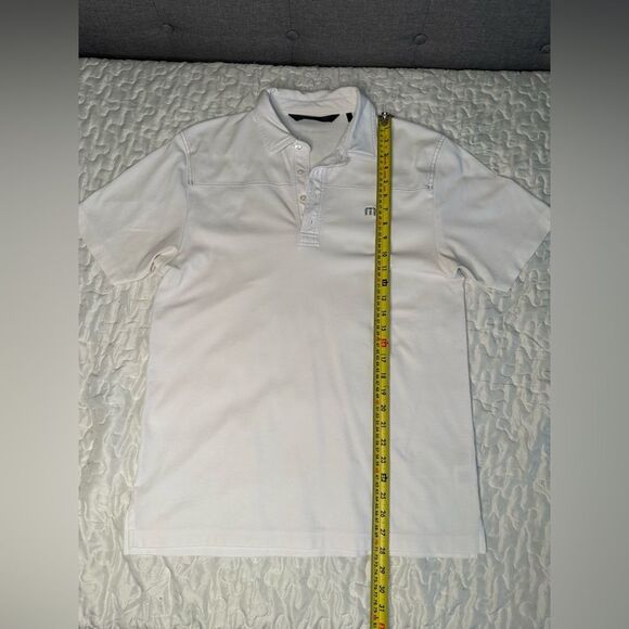 Travis Mathew White Polo Shirt Men’s M Golf Athleisure Classic Resort Wear - Picture 10 of 10